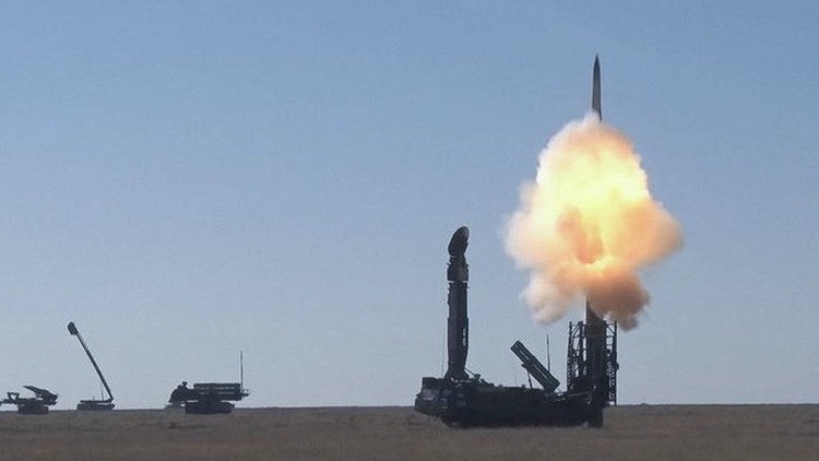 Nga phóng thử tên lửa đạn đạo liên lục địa đến Kazakhstan