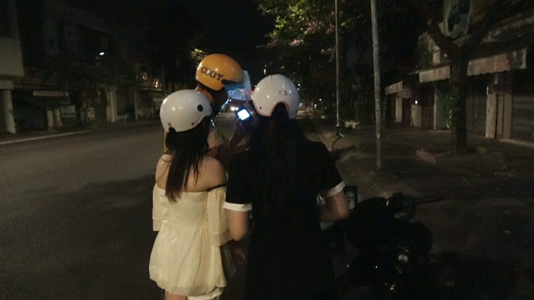 Bà Rịa-Vũng Tàu: CSGT trắng đêm kiểm tra lái xe sử dụng bia rượu, ma túy