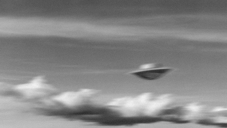 Lầu Năm Góc xác nhận UAV Mỹ phát hiện 'UFO' ở Trung Đông