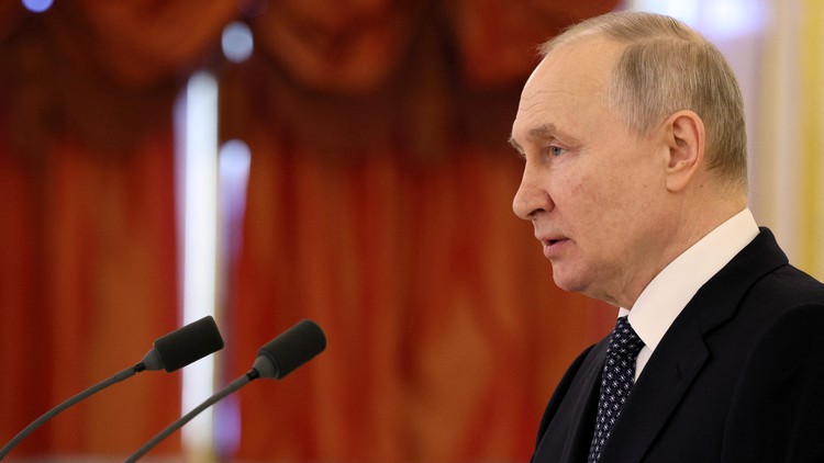 Ông Putin cáo buộc Mỹ, EU gây khủng hoảng sâu sắc quan hệ với Nga