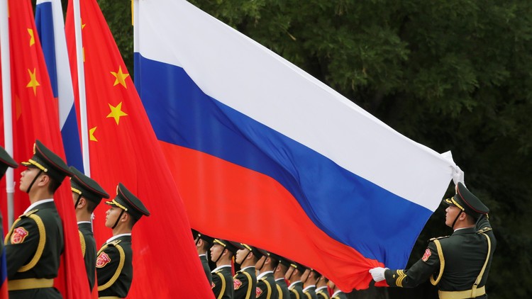 Trung Quốc tỏ lập trường bất ngờ về xung đột Nga-Ukraine