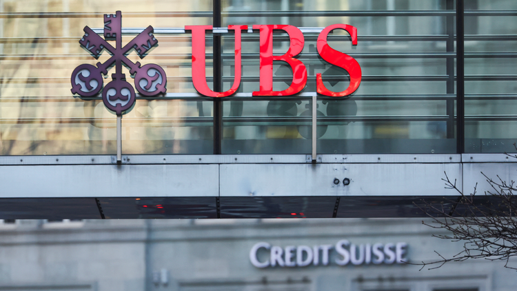 UBS ước tính thiệt hại tài chính 17 tỉ USD do mua Credit Suisse
