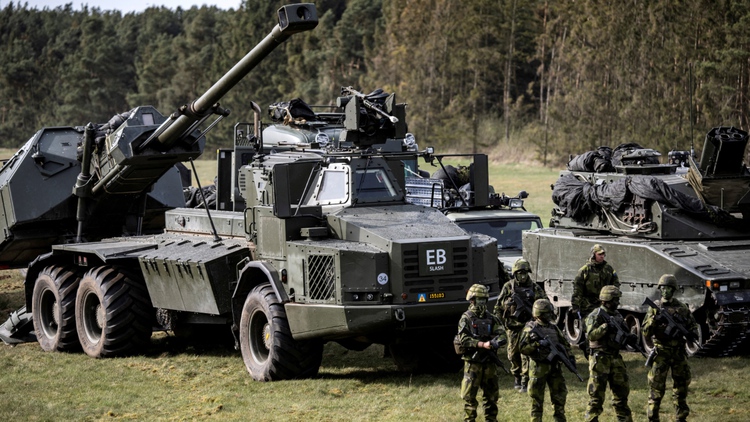 NATO soạn lại kế hoạch đương đầu Nga, nhưng đã 'sẵn sàng chiến đấu'