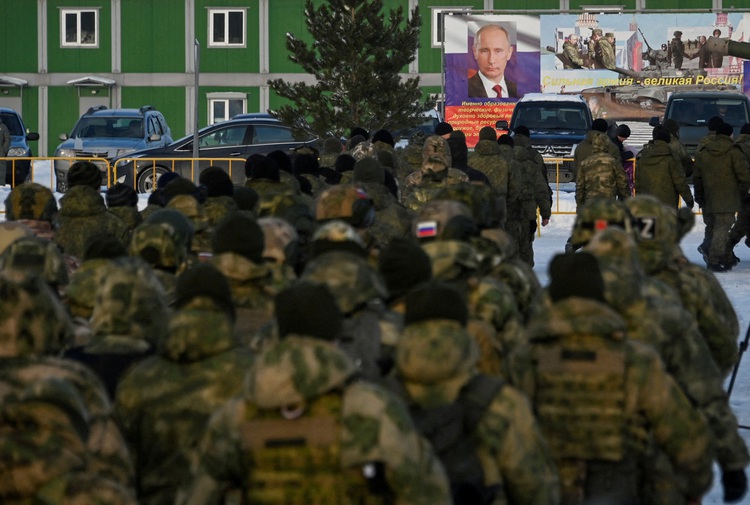 Nga xem xét dự luật cho phép người bị kết án nhập ngũ chiến đấu ở Ukraine