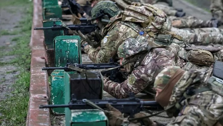 36.000 binh sĩ Ukraine hoàn tất huấn luyện ở phương Tây, sẵn sàng ra trận