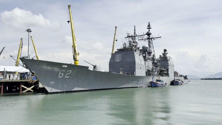 Đoàn tàu Hải quân Mỹ thăm hữu nghị Đà Nẵng