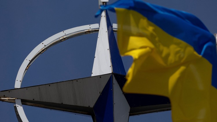 'Tương lai của Ukraine là trong NATO', nhưng chưa rõ điều kiện