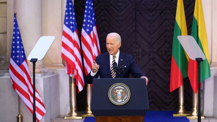 Tổng thống Biden: NATO sẽ 'không dao động' trong cam kết với Ukraine