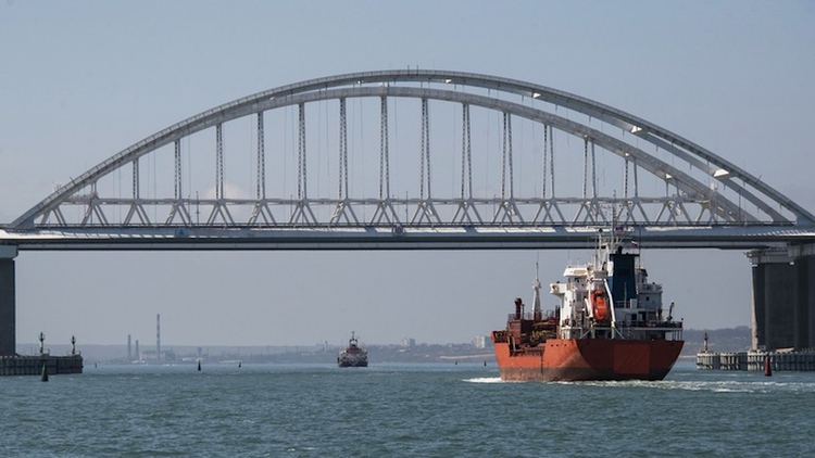 Ukraine trả đũa, đe dọa đánh chìm tàu tới Nga trên biển Đen