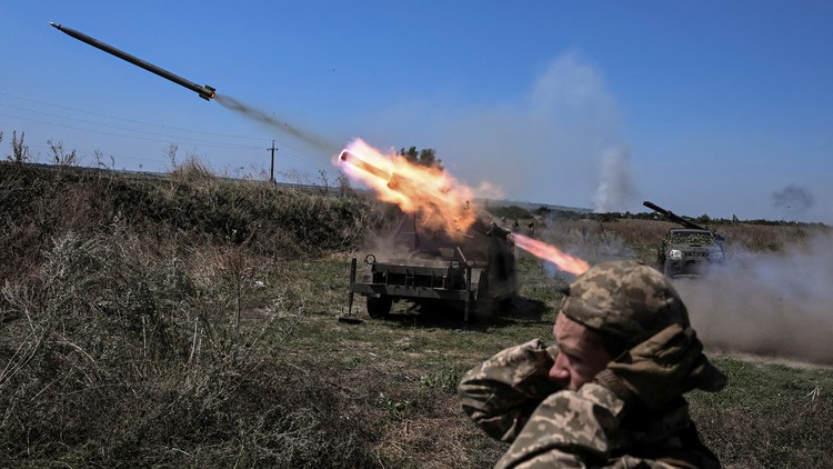 Mỹ muốn Ukraine bớt tránh rủi ro, dồn toàn lực cho phản công?