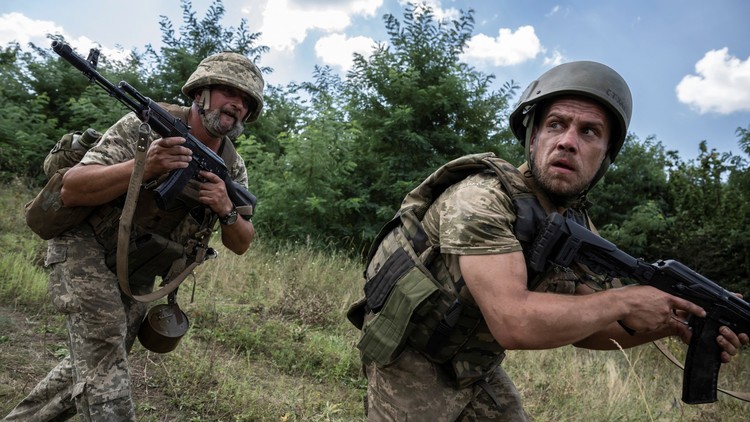Báo Mỹ: Thời gian cạn dần cho cuộc phản công của Ukraine trong năm nay