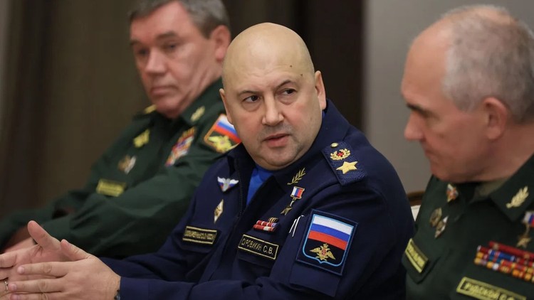 Tướng không quân Nga từng hợp tác với Wagner ở Ukraine bị miễn nhiệm