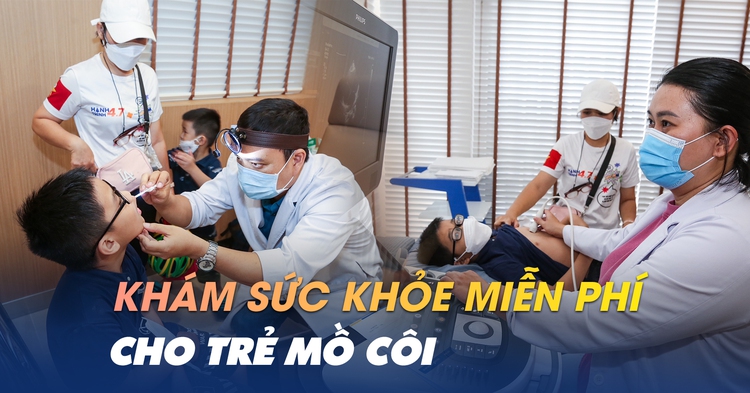 Gần 100 trẻ mồ côi được khám sức khỏe miễn phí trước thềm năm học mới