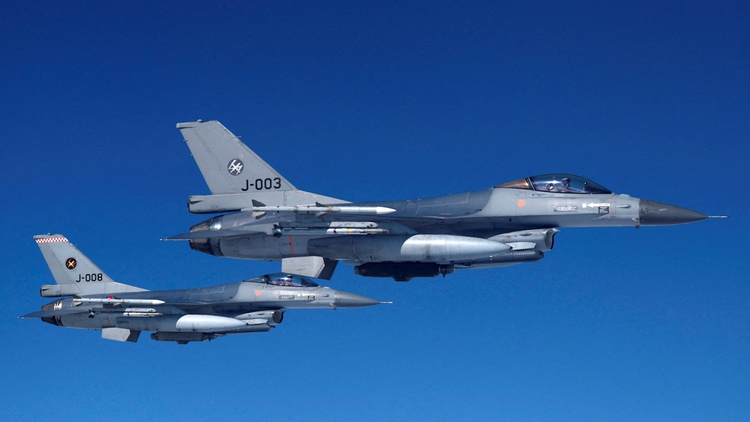 Tổng tham mưu trưởng Mỹ nói Ukraine sẽ sớm nhận F-16; Mỹ giúp đào tạo phi công
