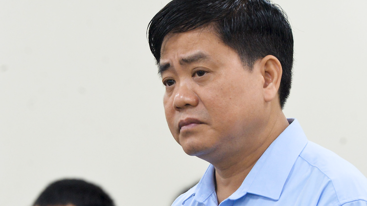 Cựu chủ tịch Nguyễn Đức Chung lãnh thêm 18 tháng tù