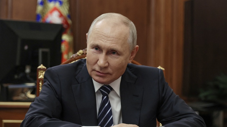 Tổng thống Putin chuẩn bị công du nước ngoài