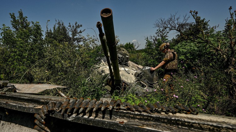 Xe bọc thép Ukraine đã xuyên qua tuyến phòng thủ Nga ở Zaporizhzhia?