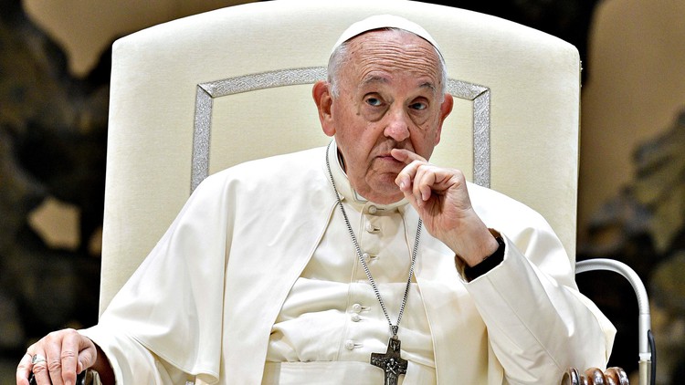 Giáo hoàng Francis: Công nghiệp vũ khí đang bắt người dân Ukraine chịu hậu quả