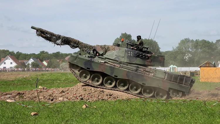 Ukraine sắp nhận 100 xe tăng Leopard do Porsche thiết kế