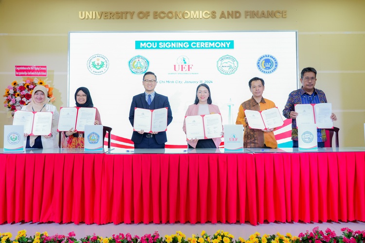 Trường ĐH Kinh tế - Tài chính TP.HCM ký kết MOU với 44 trường đại học