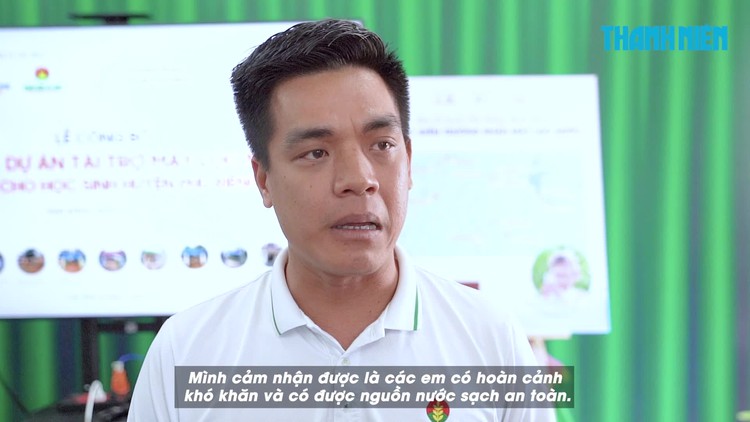 Ngành giáo dục Phú Riềng bất ngờ với cách tặng máy lọc nước của Công ty cổ phần phân bón dầu khí Cà Mau