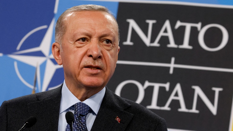 Thổ Nhĩ Kỳ được gì khi chấp thuận Thụy Điển gia nhập NATO?