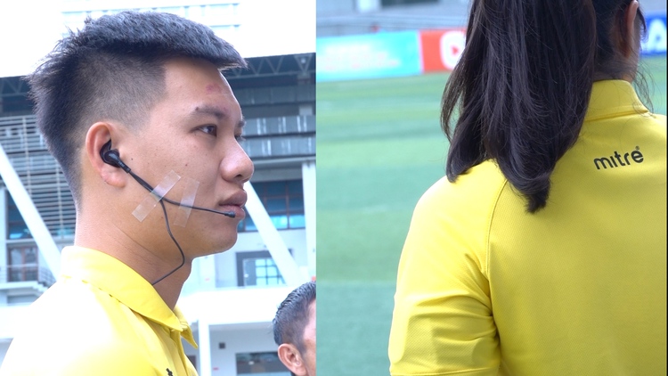 Trọng tài trên sân bóng TNSV Thaco Cup 2024 liên lạc với nhau như thế nào: 'Bí mật' bên trong tay áo