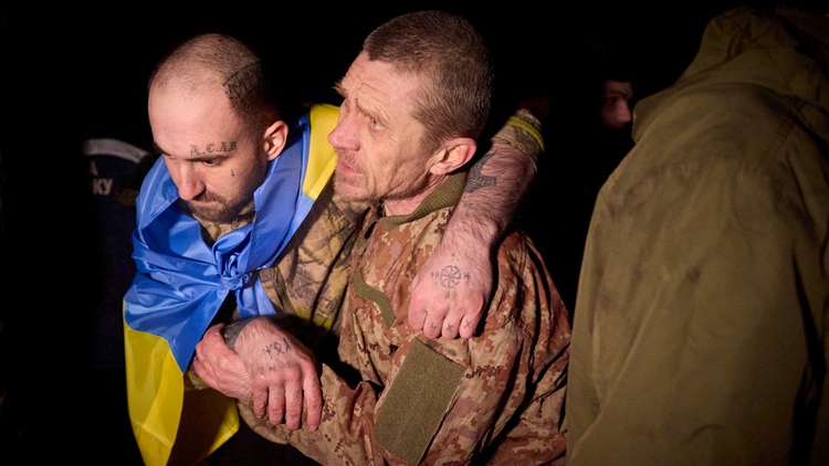 Nga, Ukraine bất ngờ có đợt trao đổi tù binh lớn nhất