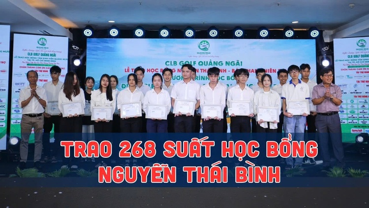 Báo Thanh Niên cùng CLB Golf Quảng Ngãi trao 268 suất học bổng Nguyễn Thái Bình cho tân sinh viên