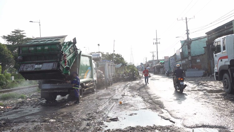 'Giải cứu' người dân quanh trạm rác Hiệp Bình Chánh: Cần cụ thể hoá giải pháp