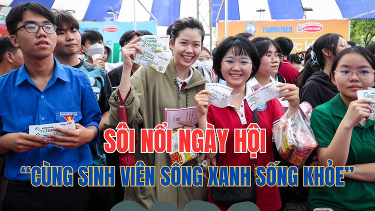 Sôi động ngày hội ‘sống xanh sống khỏe’: sinh viên vui chơi thả ga, nhận quà hấp dẫn