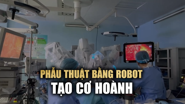 Bệnh viện Bình Dân lần đầu tiên sử dụng robot phẫu thuật ứng dụng trong tạo hình cơ hoành