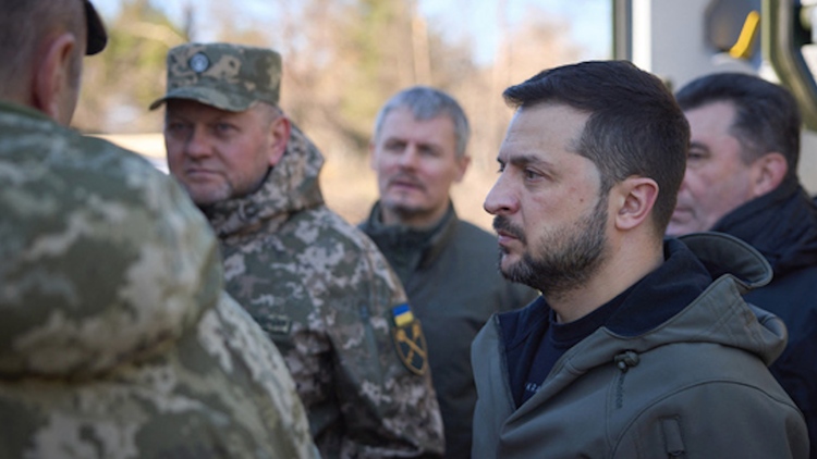 Tướng Ukraine hé lộ bất đồng lớn giữa quân đội với chính phủ