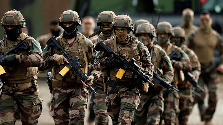 Tướng Pháp nói quân đội 'sẵn sàng' trước khả năng xung đột mở rộng