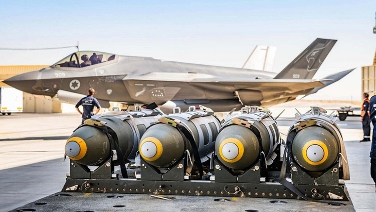 Bức xúc vì Gaza không ngăn Mỹ gửi thêm bom, máy bay tàng hình cho Israel