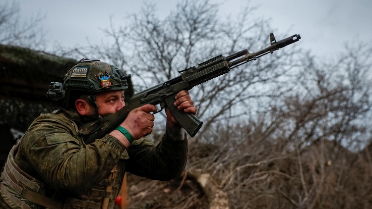 Tư lệnh lục quân Ukraine hé lộ dự định phản công trong năm 2024