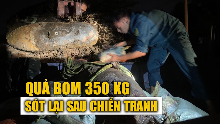 Phát hiện quả bom 'khủng' nặng 350 kg tại vùng ven TP.HCM