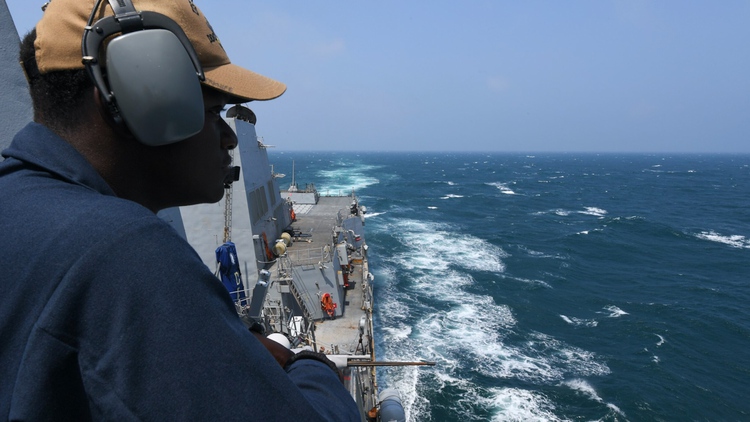 Chiến hạm Mỹ đi qua eo biển Đài Loan, Trung Quốc cảnh báo