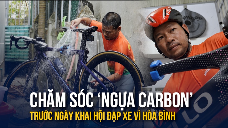 Chăm sóc ‘ngựa carbon’ trước ngày khai hội đạp xe Vì hòa bình