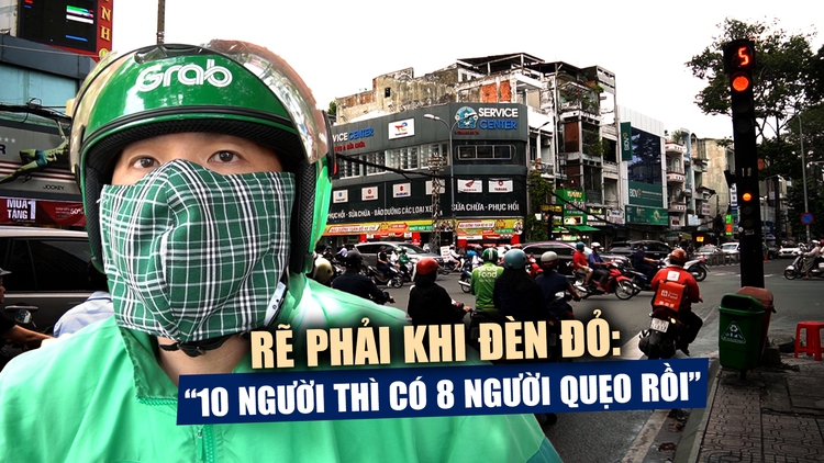 Rẽ phải khi đèn đỏ, nhiều người bấm còi inh ỏi khi không được nhường đường