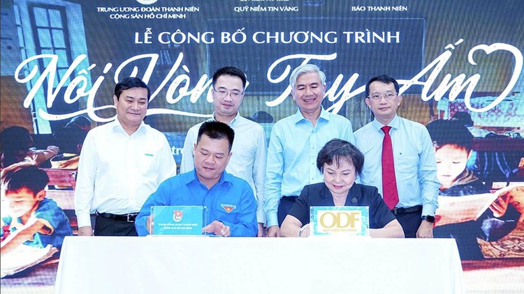 'Nối vòng tay ấm': Chung tay hỗ trợ trẻ em quay lại trường học sau bão Yagi