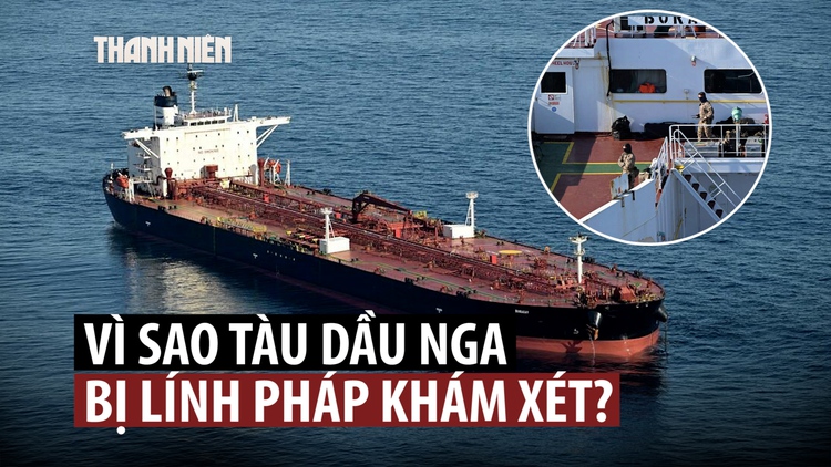 Lính Pháp lên tàu chở dầu nghi thuộc ‘hạm đội bóng tối’ Nga, bắt 2 người