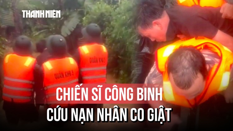 Chiến sĩ Lữ đoàn Công binh 270 kịp thời cứu người co giật ở Đà Nẵng