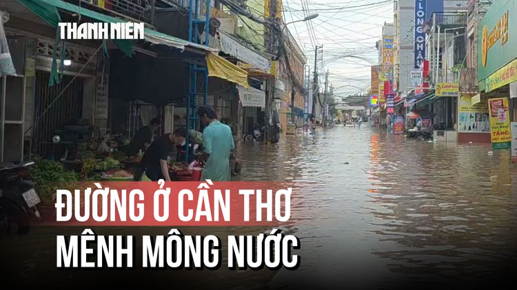 Đường trung tâm Cần Thơ mênh mông nước do triều cường
