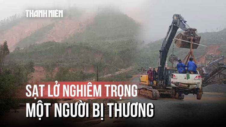 Sạt lở núi ở Hà Tĩnh vùi lấp trang trại, xe ô tô