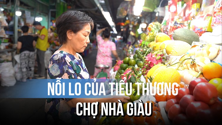 Nỗi lo của tiểu thương lớn tuổi ở 'chợ nhà giàu'