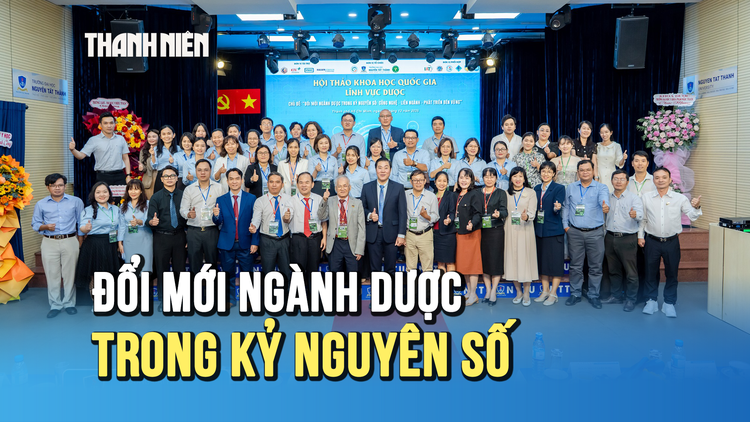 Hội thảo khoa học bàn về đổi mới ngành Dược trong kỷ nguyên số