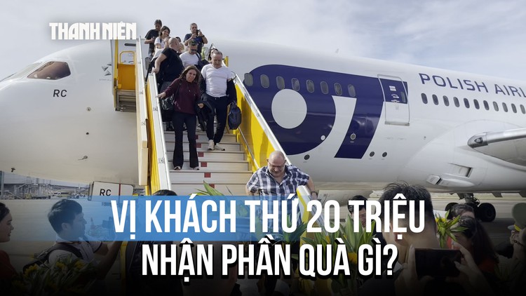 Vị khách thứ 20 triệu đến Việt Nam được chào đón tại Phú Quốc nhận phần quà gì?