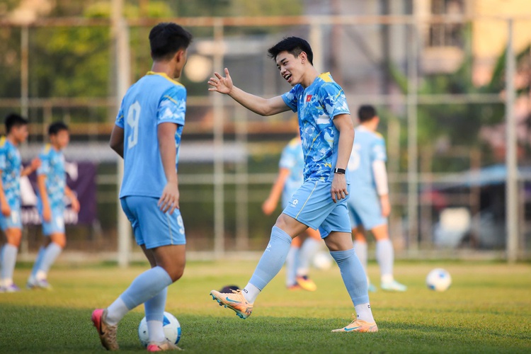 Đình Bắc và giấc mơ SEA Games 33: Hé lộ 'người đặc biệt' là điểm tựa