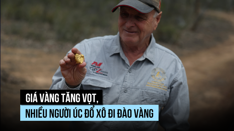 Giá tăng vọt, nhiều người Úc đổ xô đi đào vàng